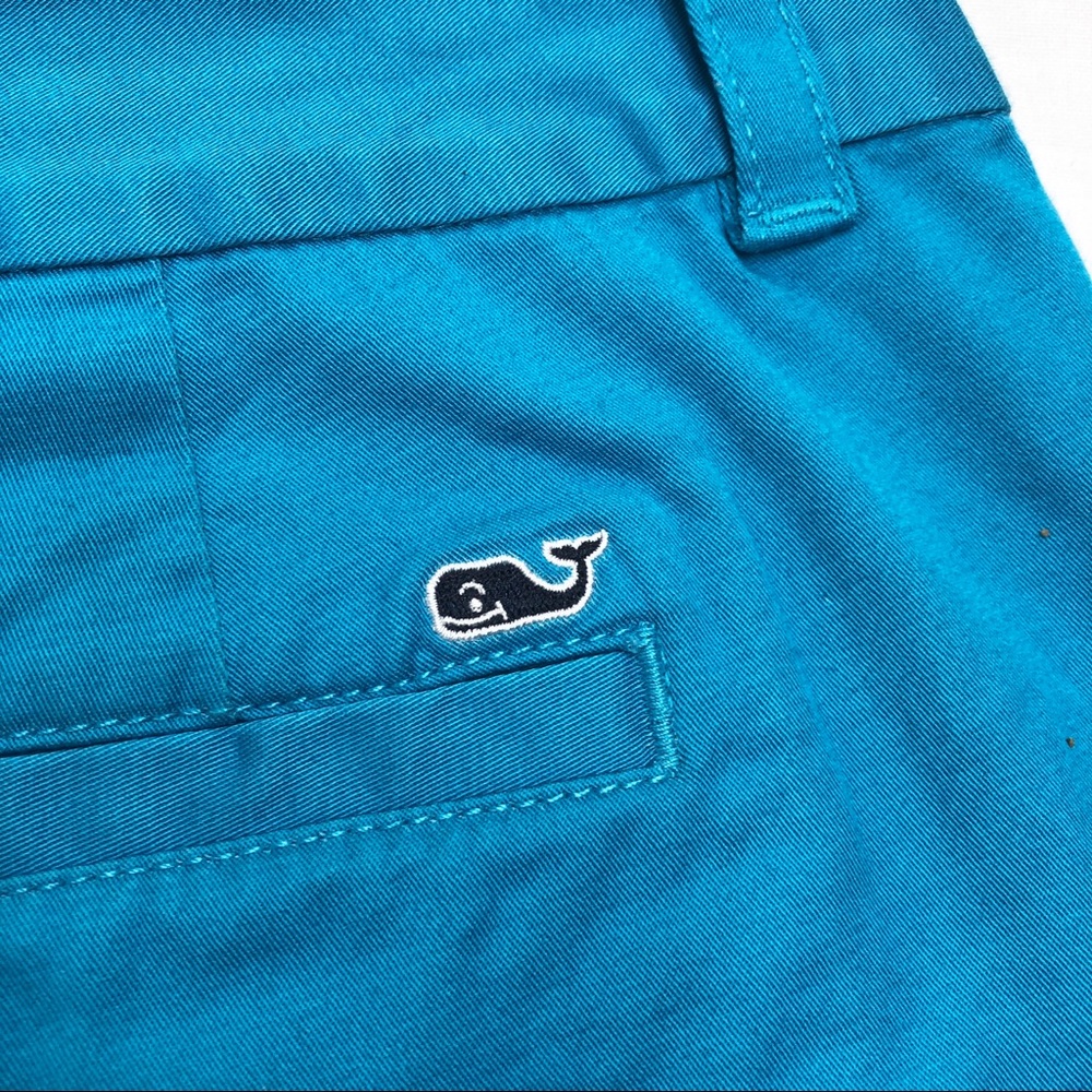 Vineyard Vines shorts, turqoise blue with whale logo - Picture 5 of 5
